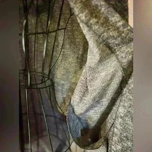 Zella Cardigan, size small - Picture 4 of 10